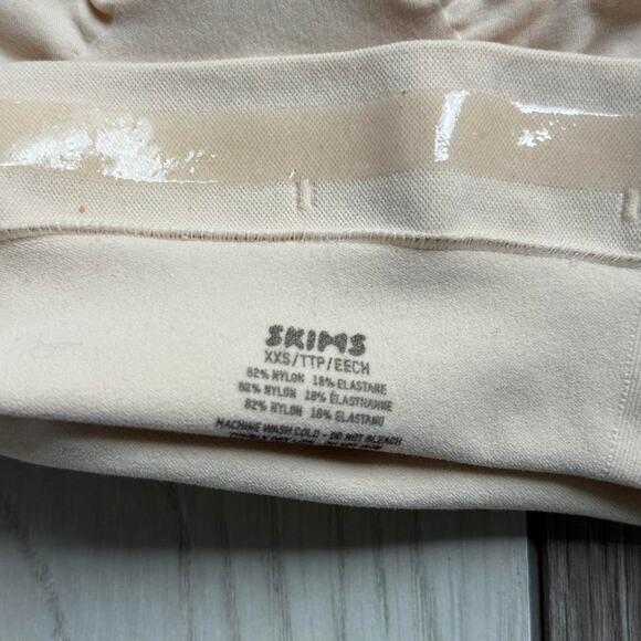 Cream skims seamless high waisted shapewear - Picture 5 of 5